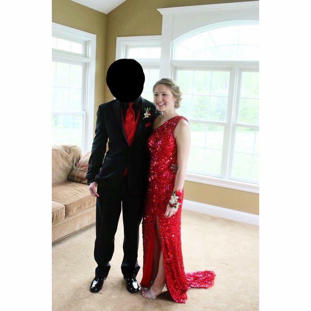 Red sequence prom dress / Ball gown.